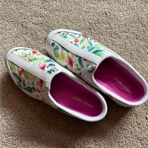 Easy Spirit  Floral Slip-On Sneakers in White with Pink Insole